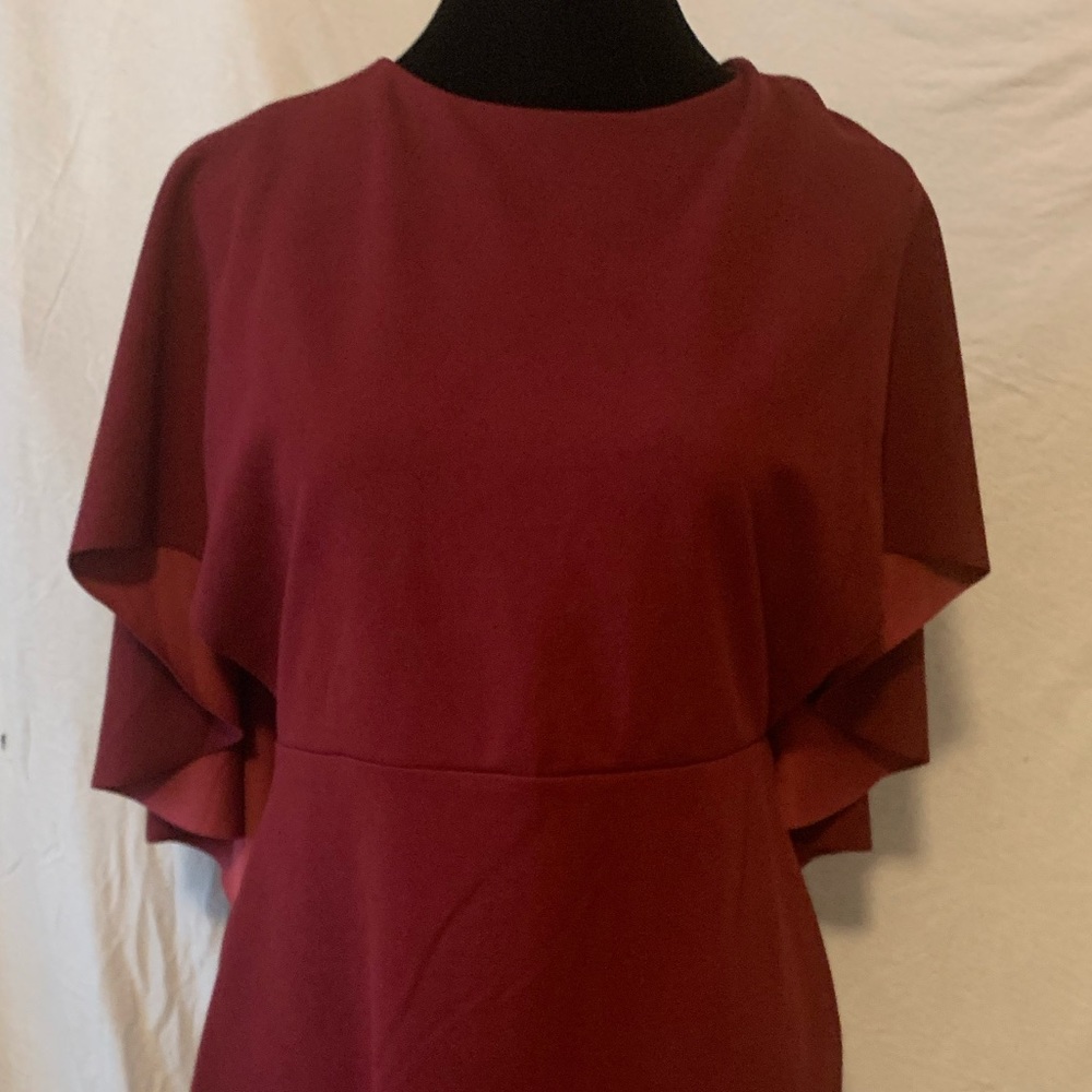 Red cape dress - SHEIN - L